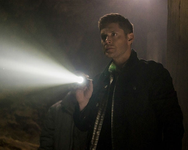 'Supernatural' Season 11: Eric Kripke Solves Pilot Mystery, Why Did Dean Return To Sam's Apartment?